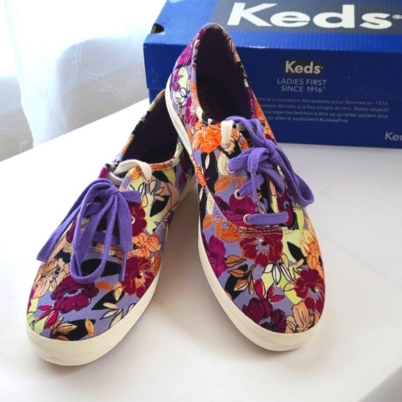 Keds Shoes - ♦️♦️Keds Champion Sneakers NEW Floral Purple WF61 & Spare Pair of Laces Size 9